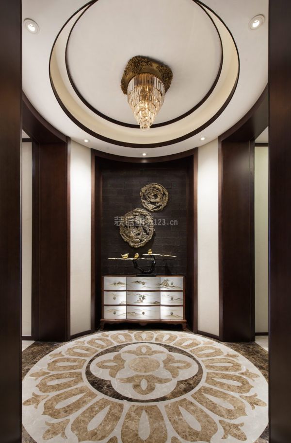 东南亚别墅玄关装修效果图