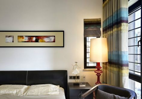 保利江上明珠82平黑白灰风格