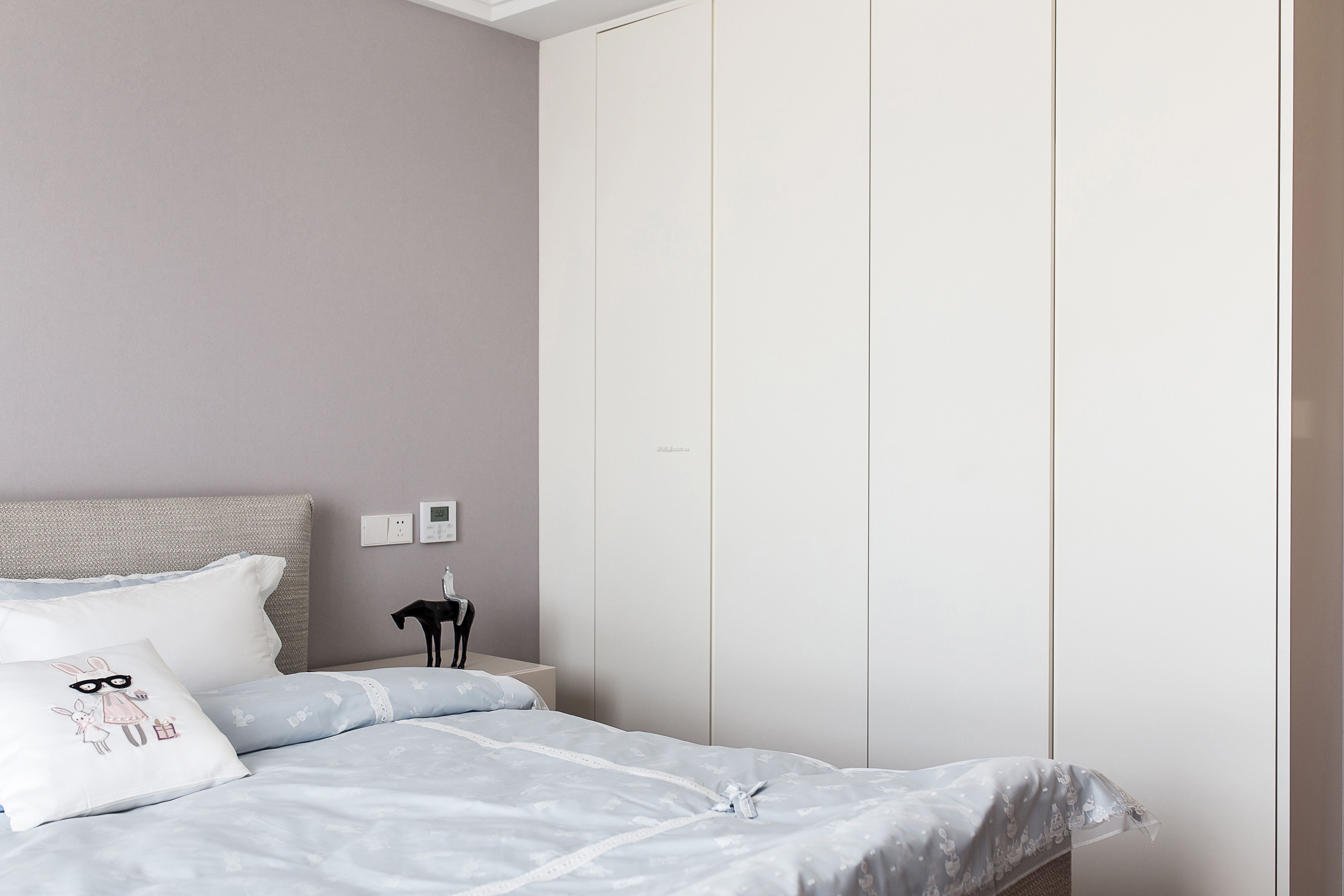 现代风格卧室图片 现代风格卧室 现代风格卧室效果图