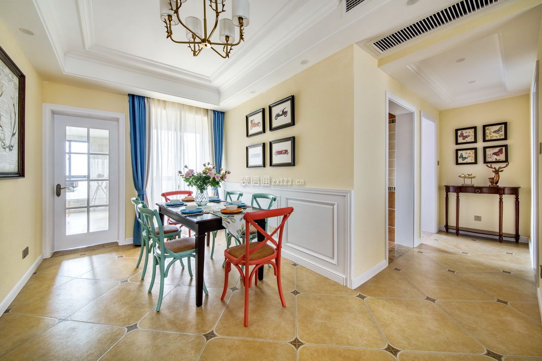 餐厅餐桌布置 餐厅餐桌椅图片