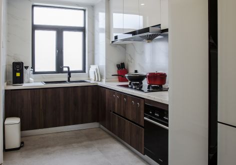 万科御澜道145平现代风格装修案例